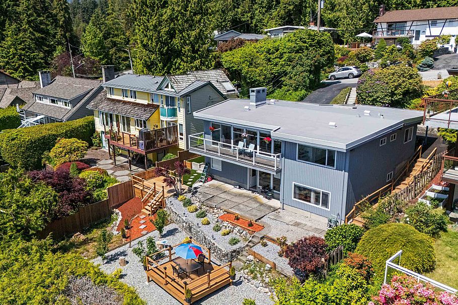 637 Alpine Court North Vancouver, BC - 20