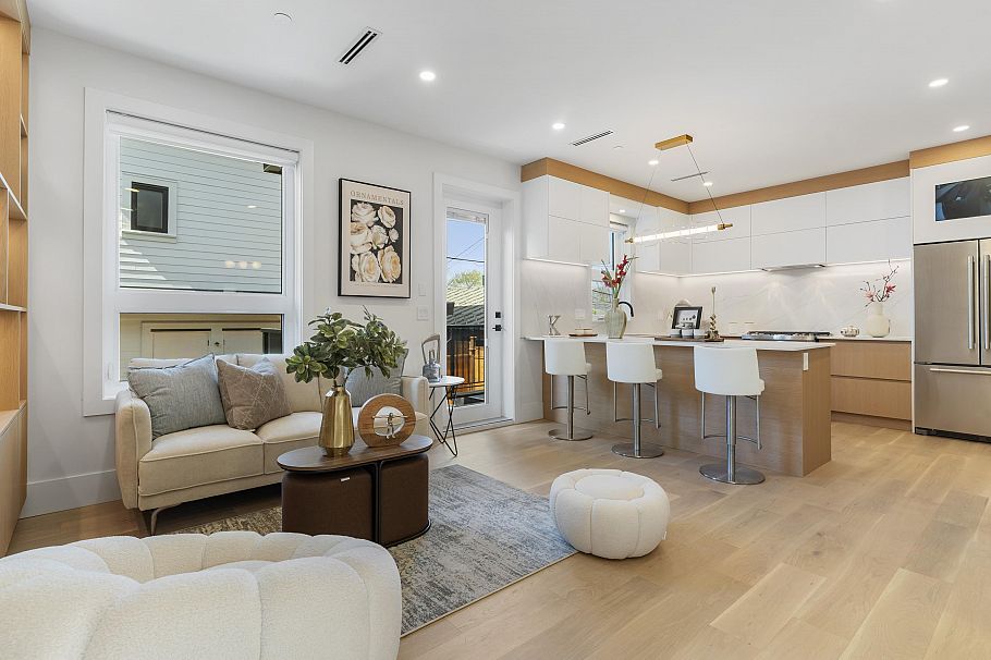 2 1243 Nootka Street Vancouver, BC - 10