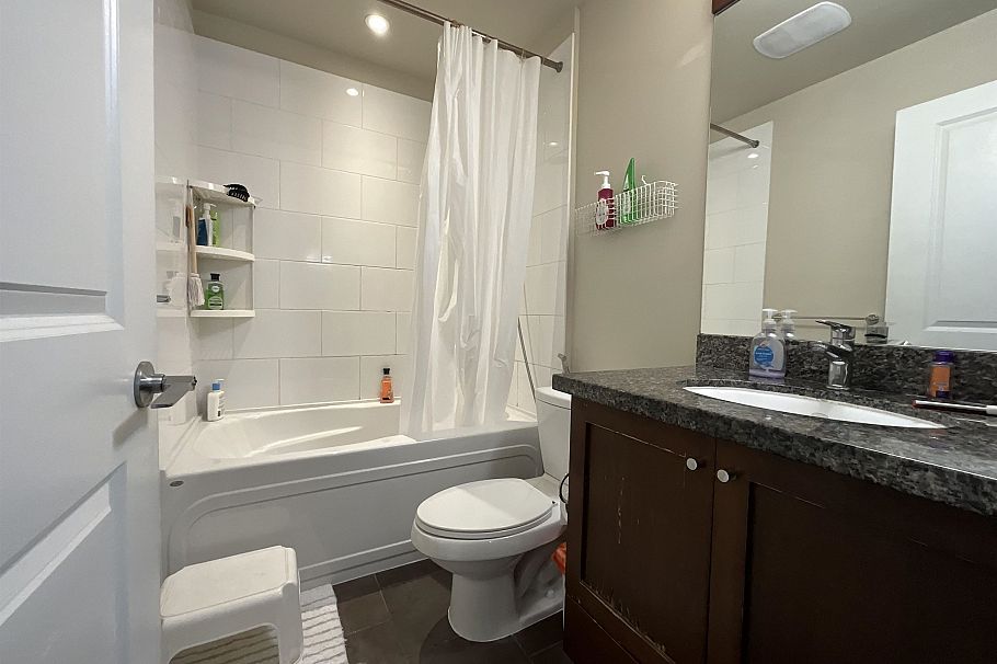 214 5788 Birney Avenue Vancouver, BC - 9