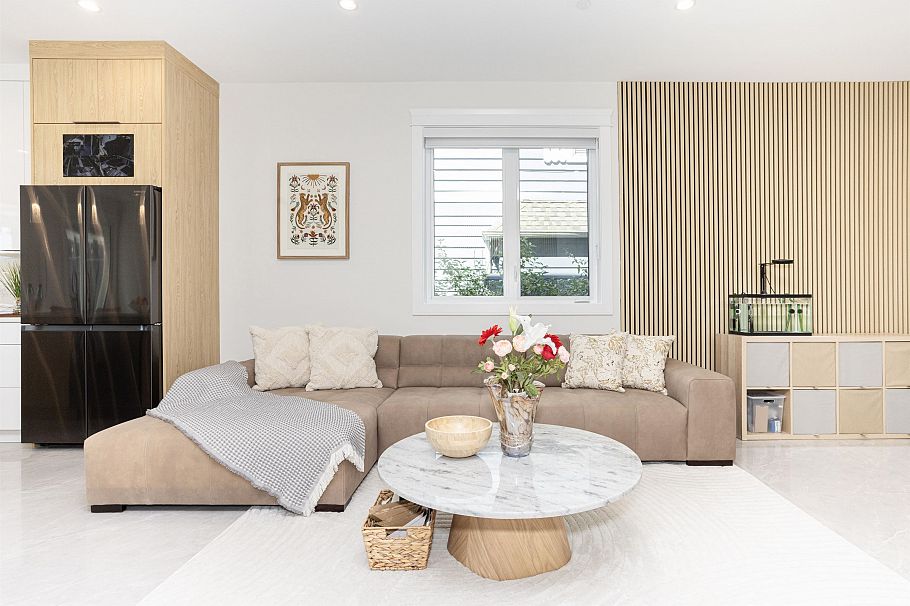 1470 W 57th Avenue Vancouver, BC - 12