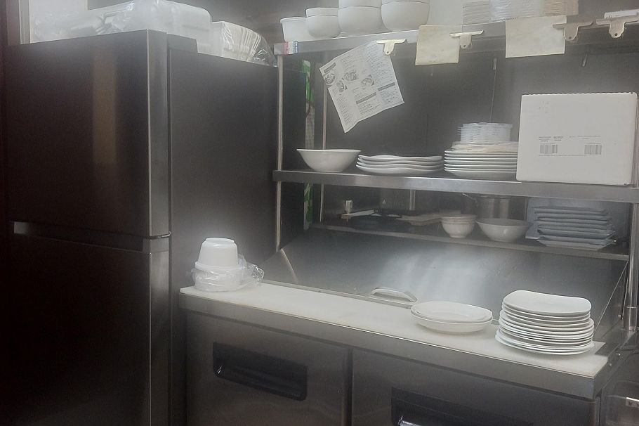 2138 E Hasting Street Vancouver, BC - 2