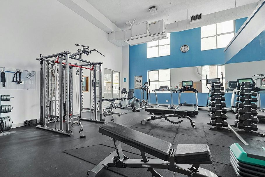 2207 1500 Howe Street Vancouver, BC - 32