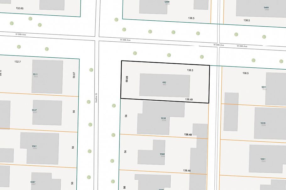 692 W 39th Avenue Vancouver, BC - 3