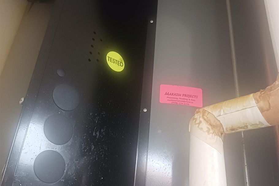 2138 E Hasting Street Vancouver, BC - 11