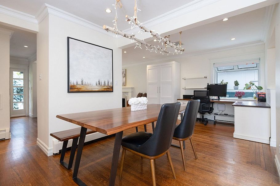 445 W 26th Street North Vancouver, BC - 9