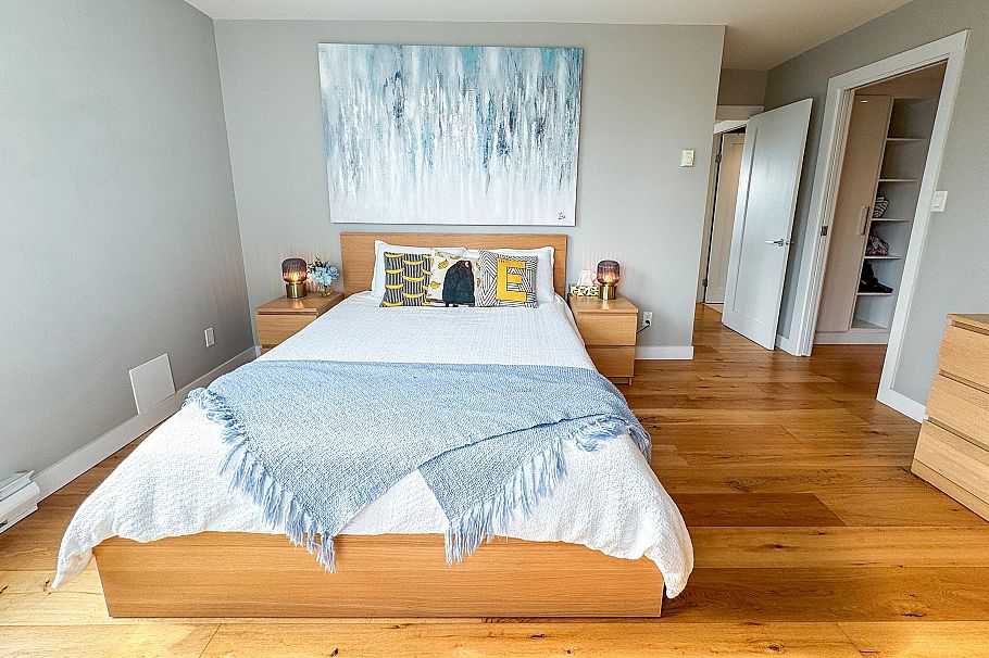 2207 1500 Howe Street Vancouver, BC - 23