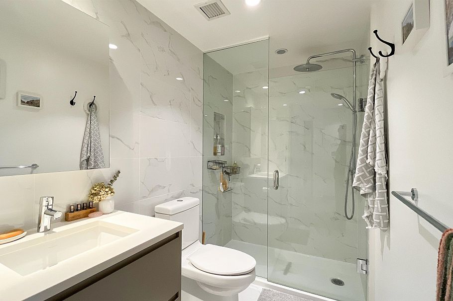 210 8181 Chester Street Vancouver, BC - 13