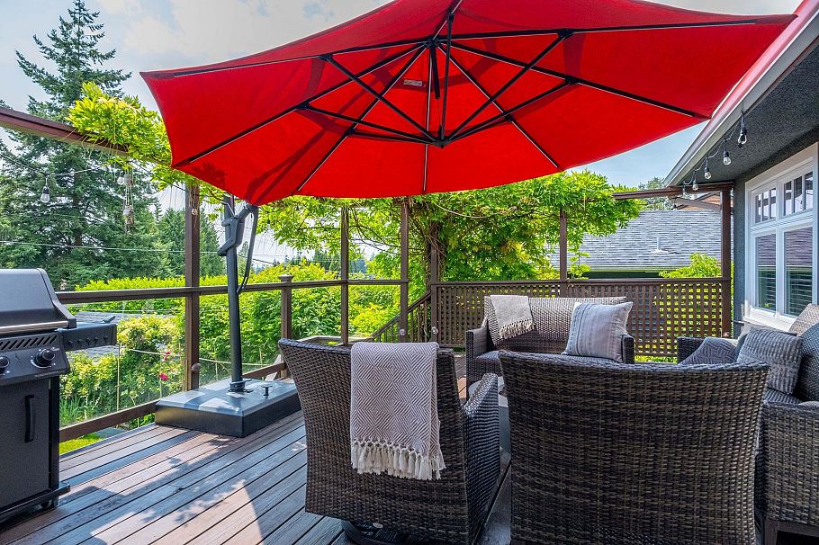 445 W 26th Street North Vancouver, BC - 18