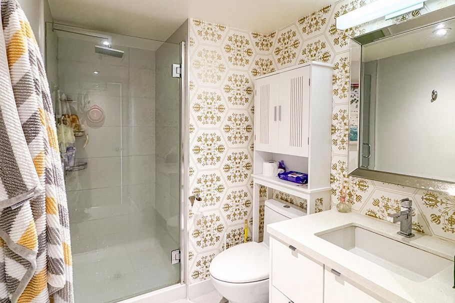 2207 1500 Howe Street Vancouver, BC - 26