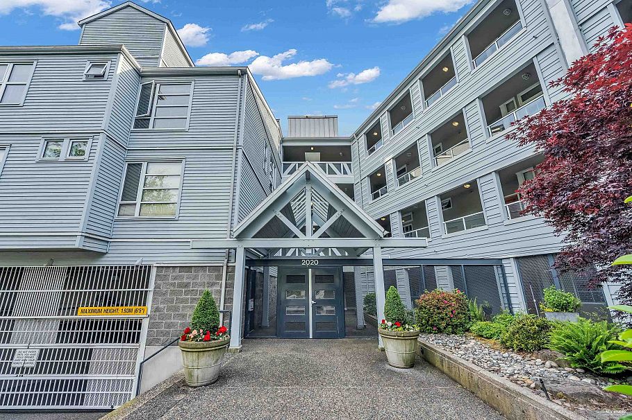 208 2020 E Kent Avenue South Vancouver, BC - 1