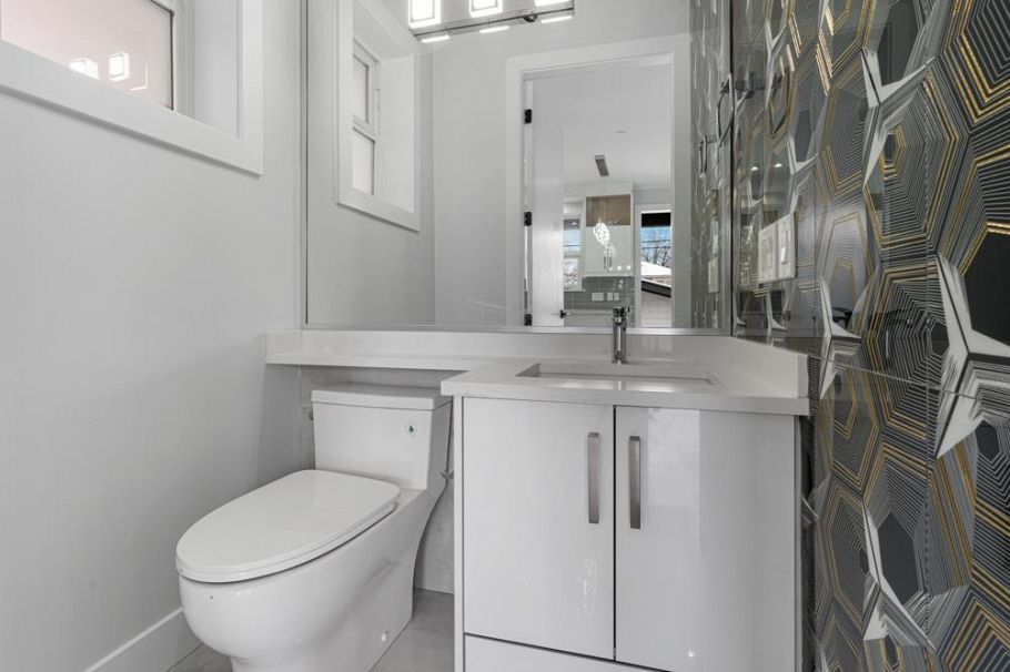 6749 Knight Street Vancouver, BC - 15