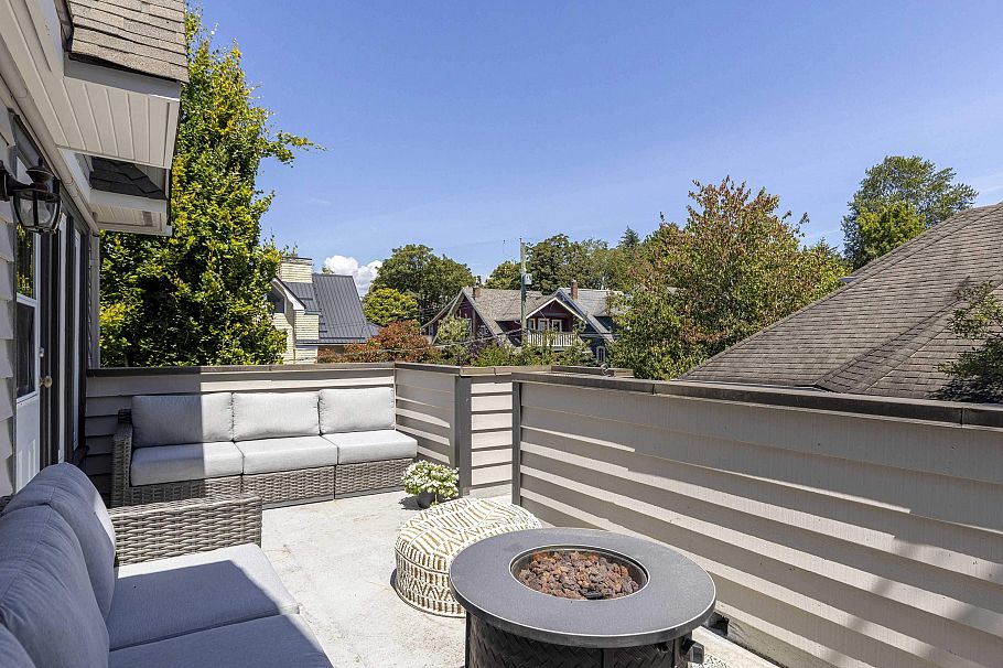 1902 Stephens Street Vancouver, BC - 29