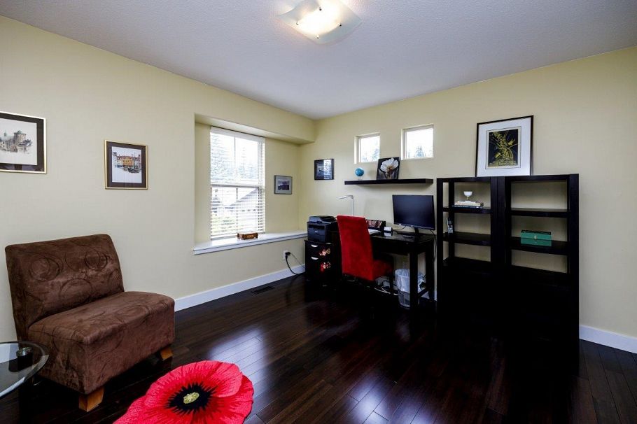 50 1550 Larkhall Crescent North Vancouver, BC - 19