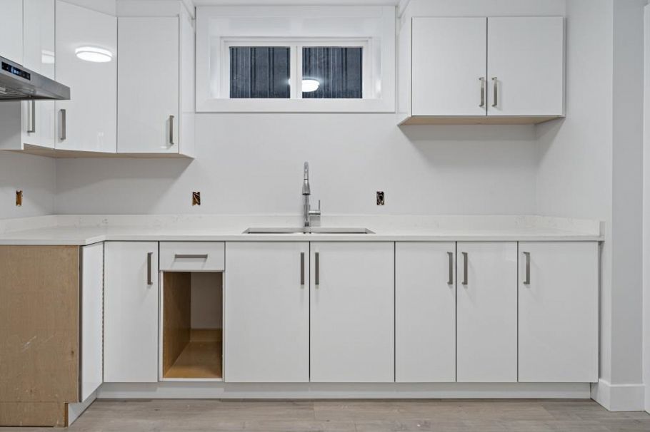 6749 Knight Street Vancouver, BC - 8