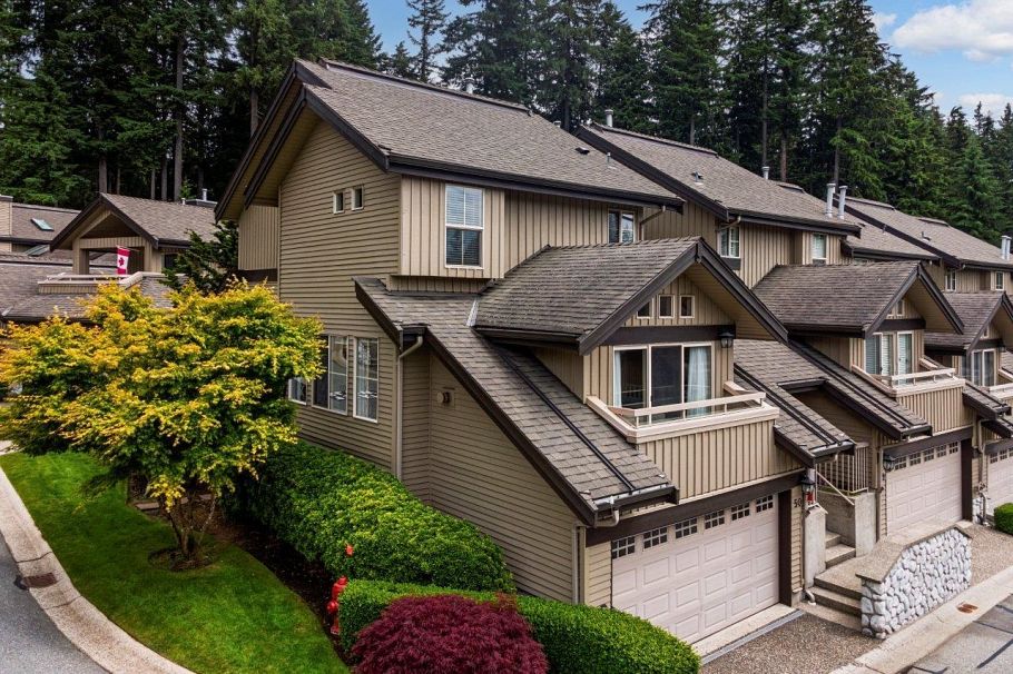 50 1550 Larkhall Crescent North Vancouver, BC - 1