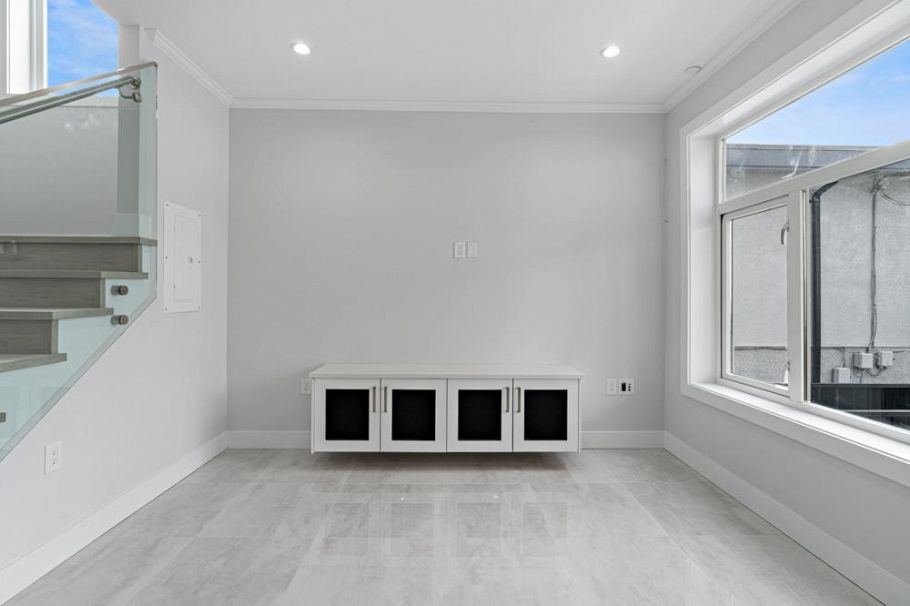 6749 Knight Street Vancouver, BC - 34