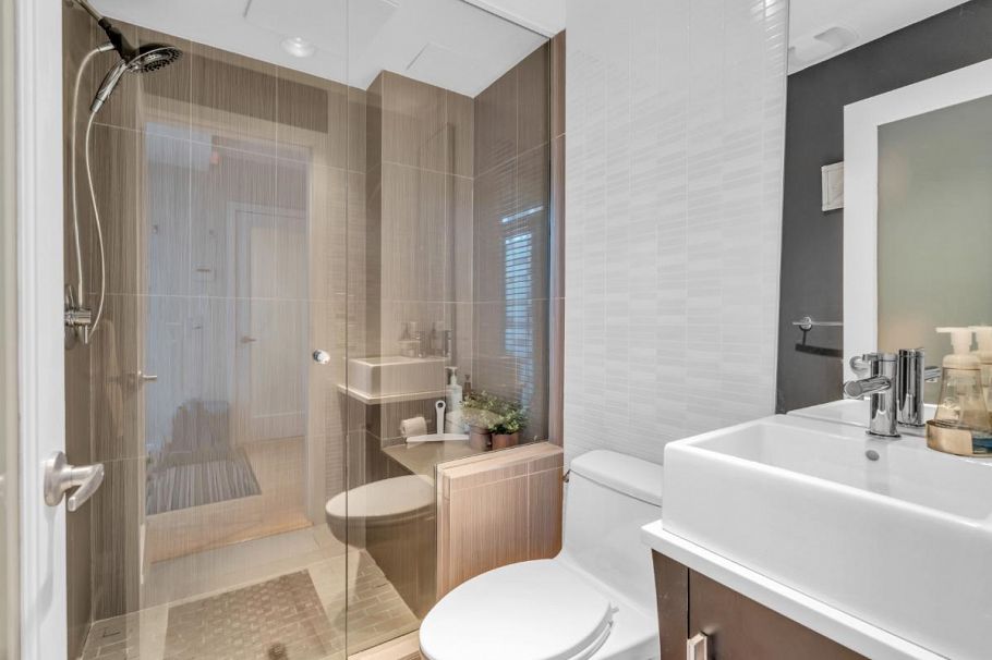 211&212 1529 W 6th Avenue Vancouver, BC - 17