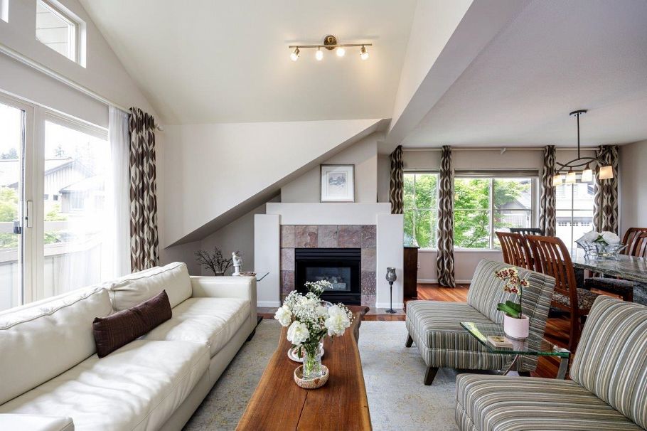 50 1550 Larkhall Crescent North Vancouver, BC - 3