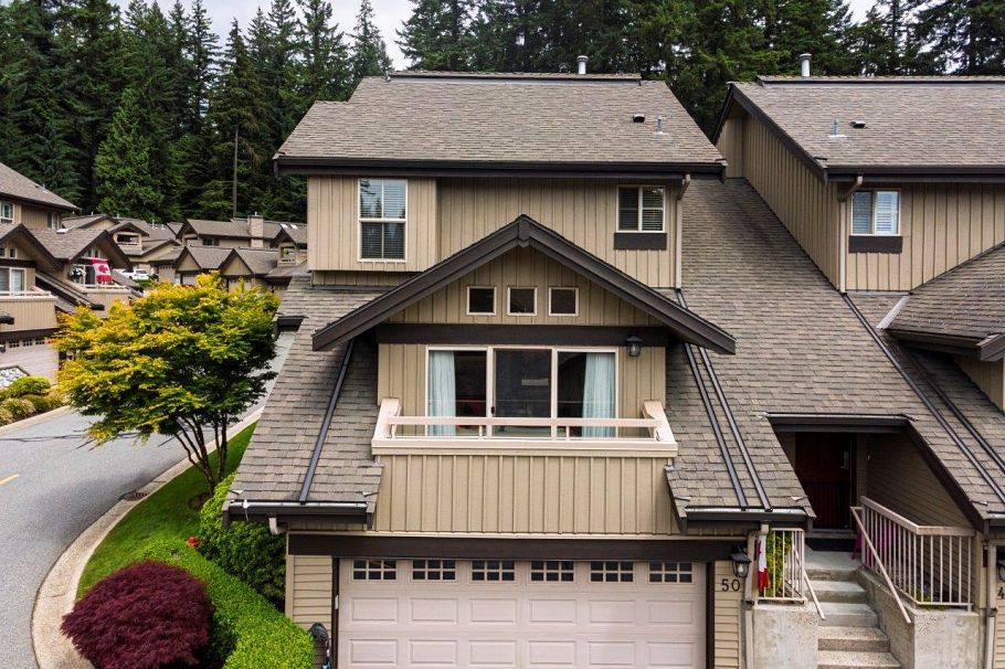 50 1550 Larkhall Crescent North Vancouver, BC - 38