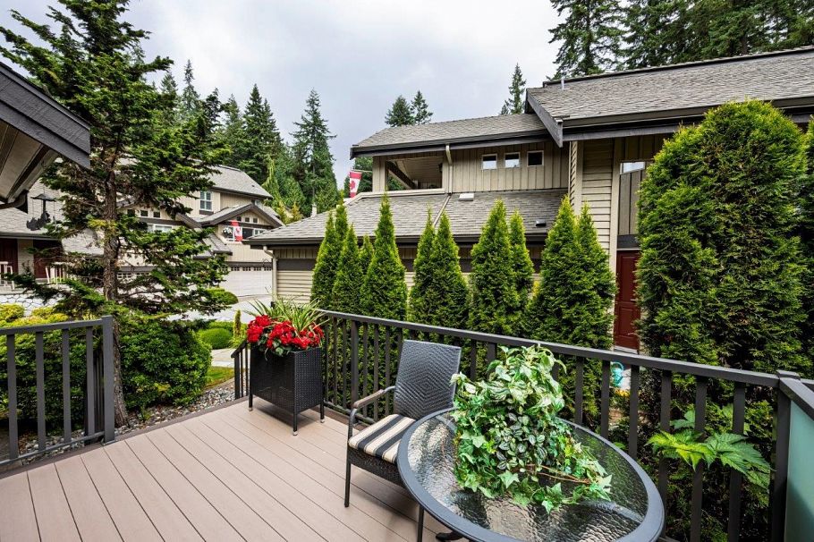 50 1550 Larkhall Crescent North Vancouver, BC - 31