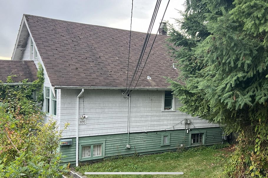 1195 Dempsey Road North Vancouver, BC - 6