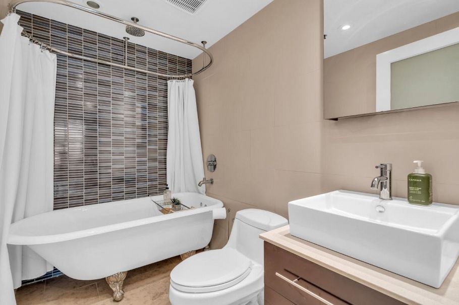 211&212 1529 W 6th Avenue Vancouver, BC - 7