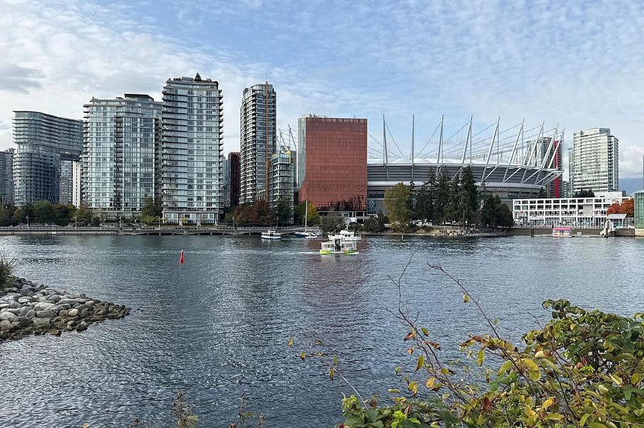 1210 1708 Columbia Street Vancouver, BC - 8