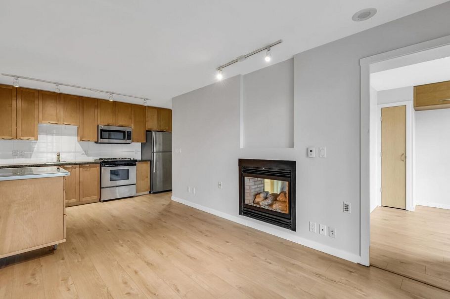 2104 969 Richards Street Vancouver, BC - 4