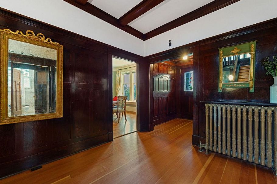 3190 St. Georges Avenue North Vancouver, BC - 6