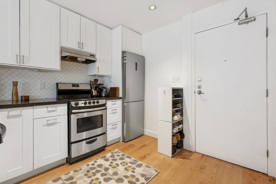 204 853 E 7th Avenue Vancouver, BC - 9