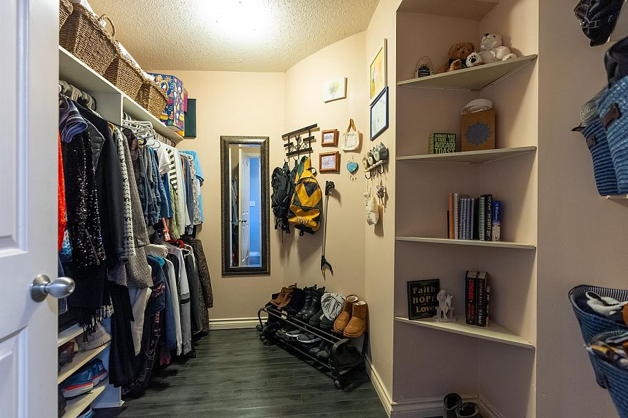 318 Roche Point Drive North Vancouver, BC - 28