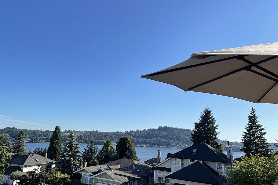 318 Roche Point Drive North Vancouver, BC - 6