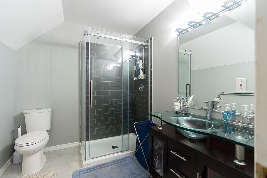 318 Roche Point Drive North Vancouver, BC - 33