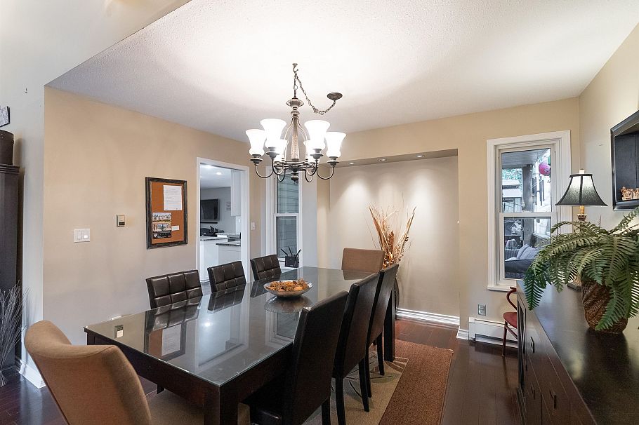 318 Roche Point Drive North Vancouver, BC - 21