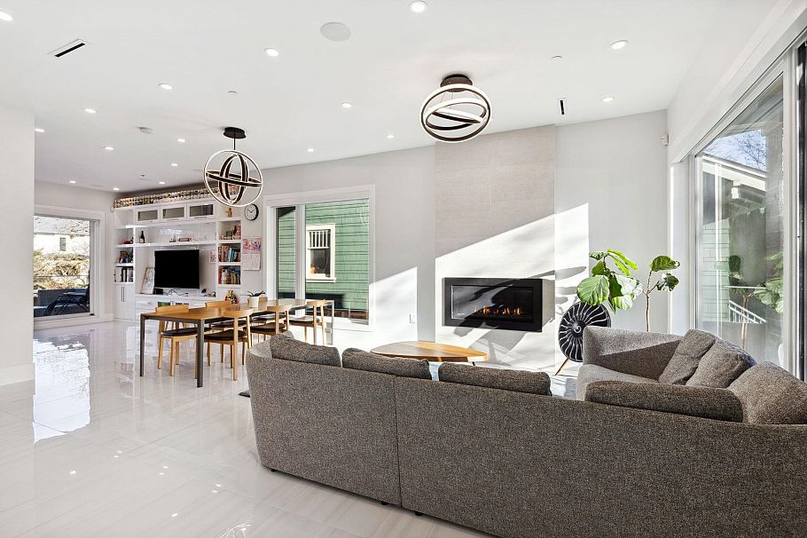 4437 W 13th Avenue Vancouver, BC - 22