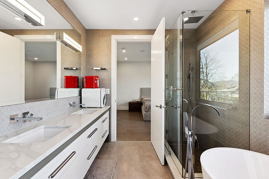 4437 W 13th Avenue Vancouver, BC - 27