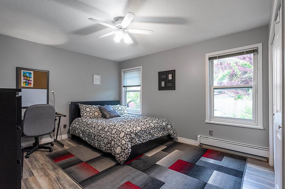 318 Roche Point Drive North Vancouver, BC - 34