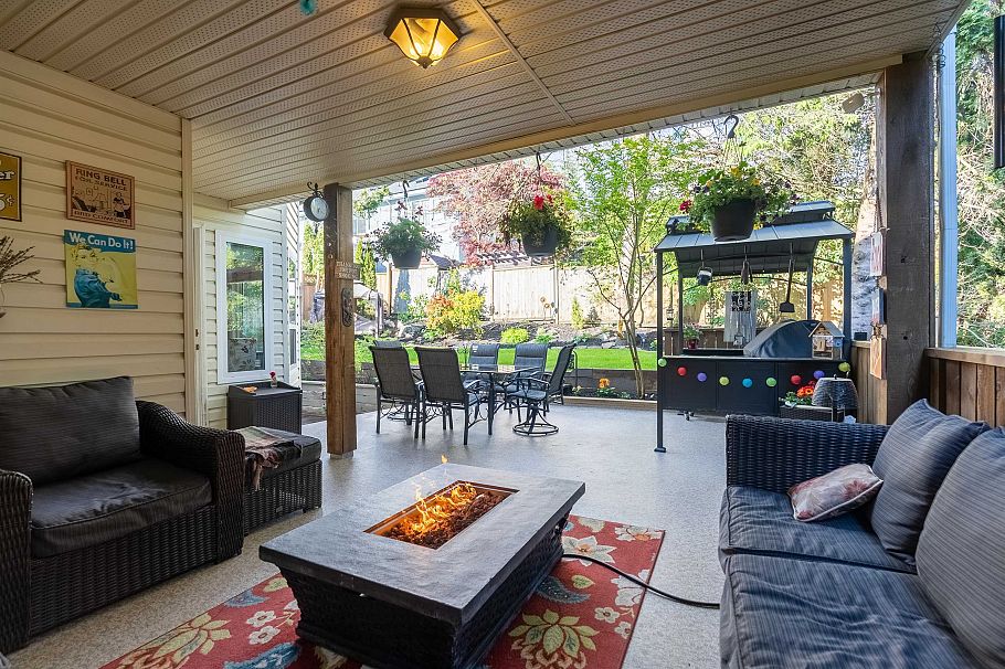 318 Roche Point Drive North Vancouver, BC - 12