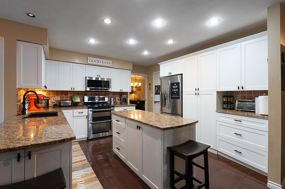 318 Roche Point Drive North Vancouver, BC - 15