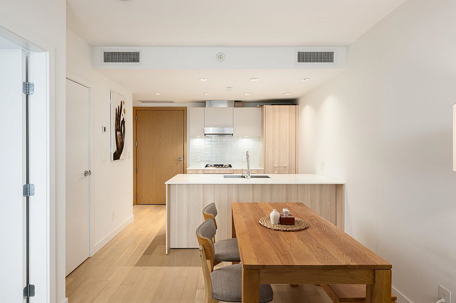 1606 2220 Kingsway Vancouver, BC - 6