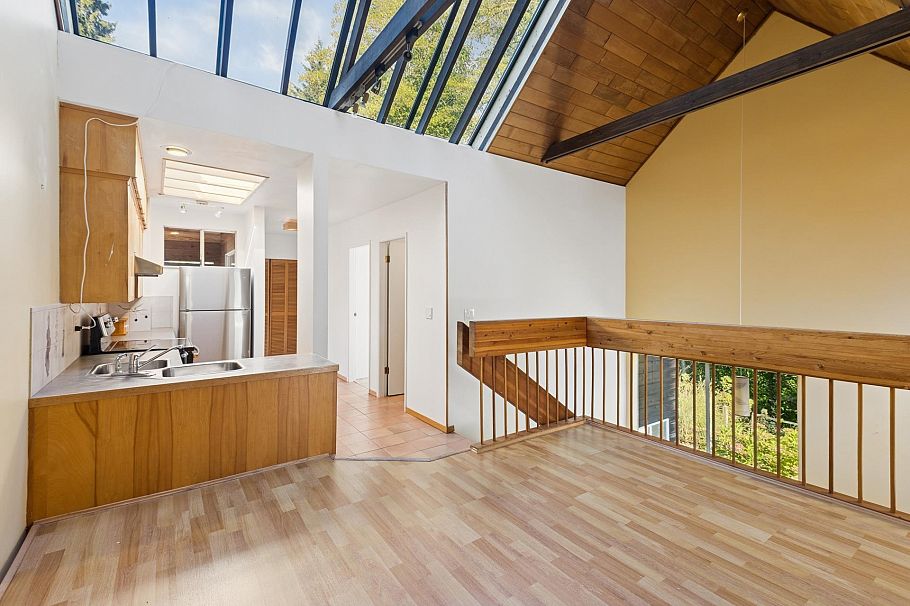 1491 Dempsey Road North Vancouver, BC - 14