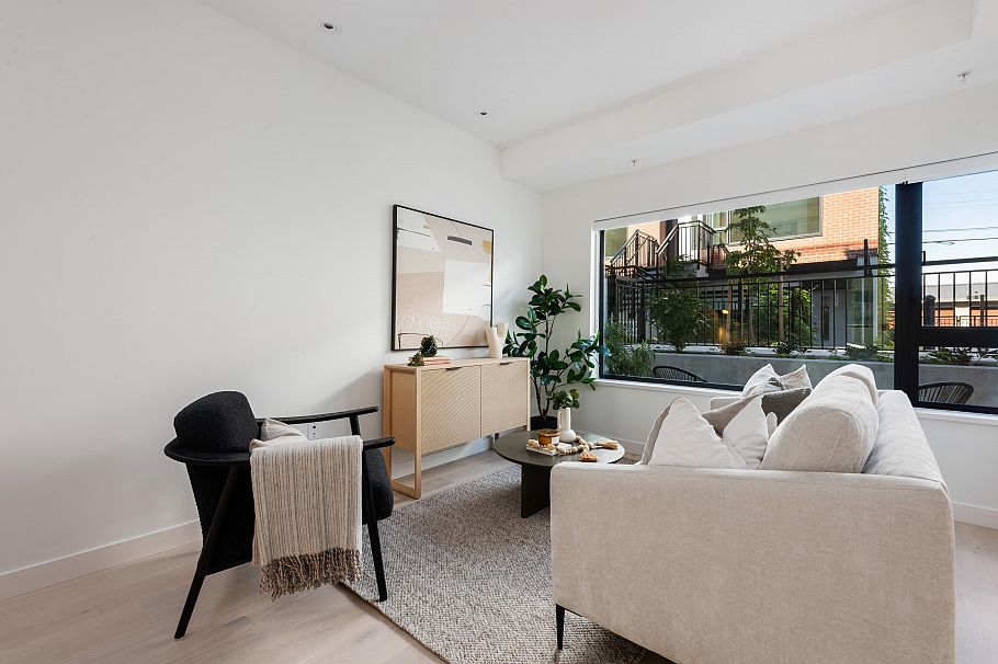 134 473 W 28th Avenue Vancouver, BC - 4