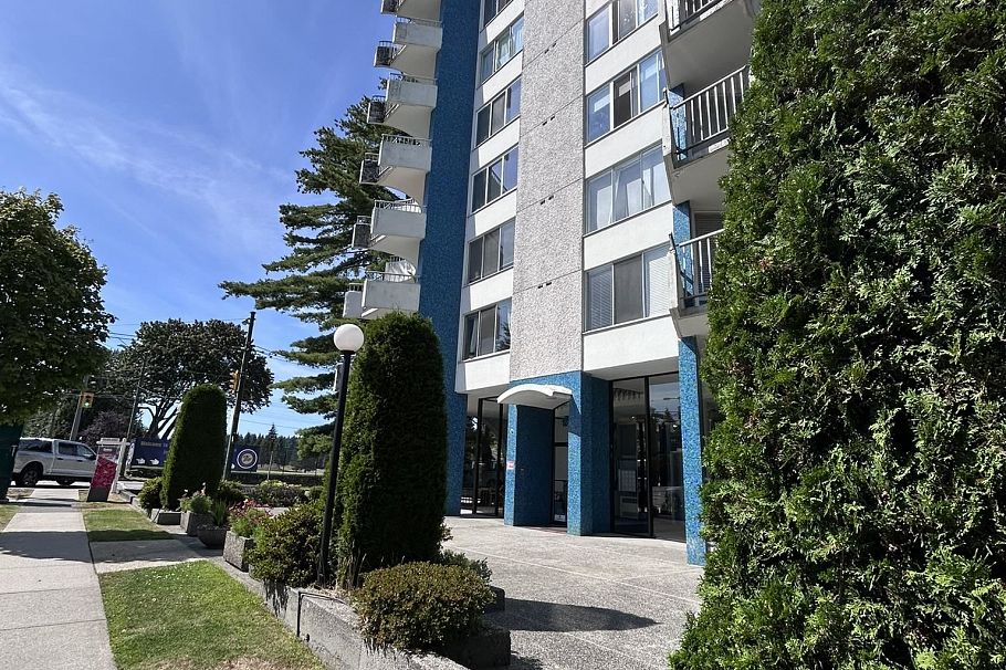 303 4691 W 10th Avenue Vancouver, BC - 29