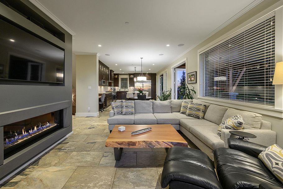 4120 St. Marys Avenue North Vancouver, BC - 11