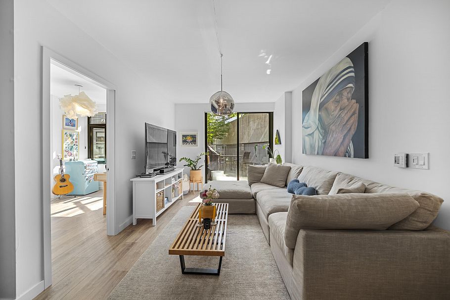 302 210 E 5th Avenue Vancouver, BC - 7