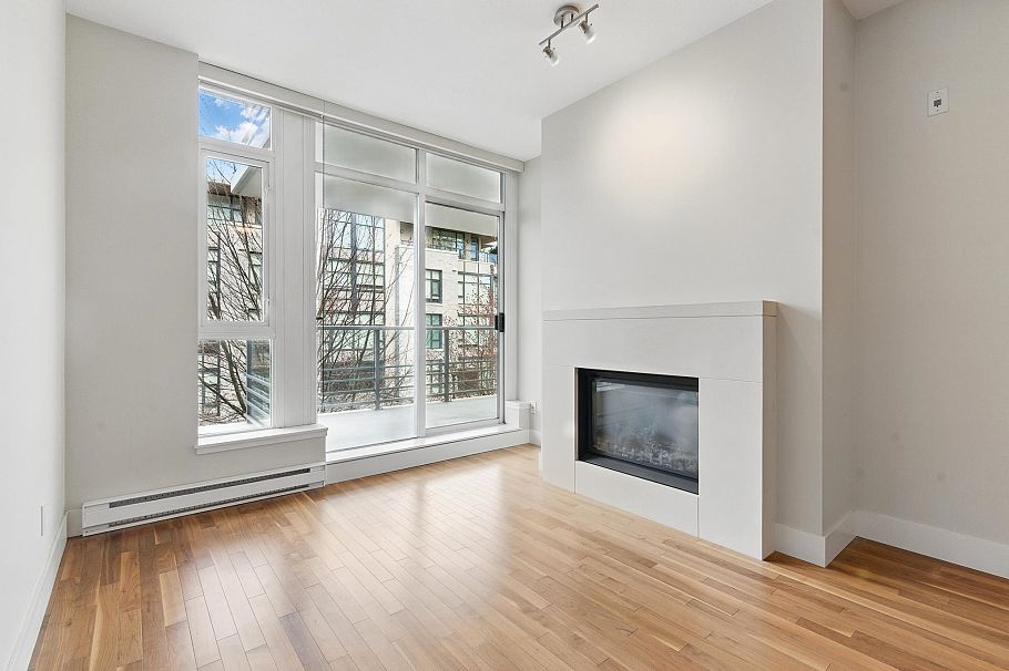 305 6080 Iona Drive Vancouver, BC - 19