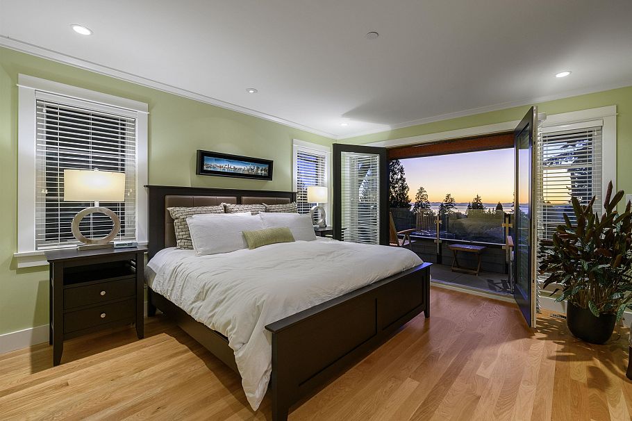 4120 St. Marys Avenue North Vancouver, BC - 23