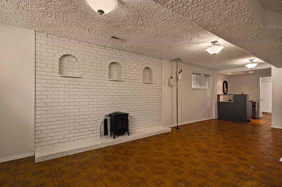 2869 Venables Street Vancouver, BC - 26