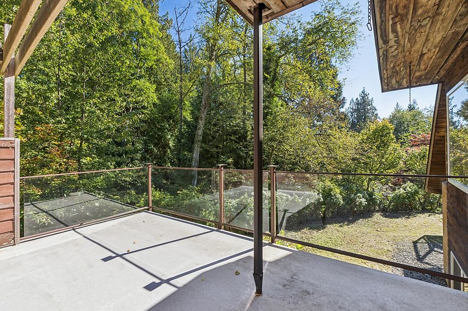 1491 Dempsey Road North Vancouver, BC - 21