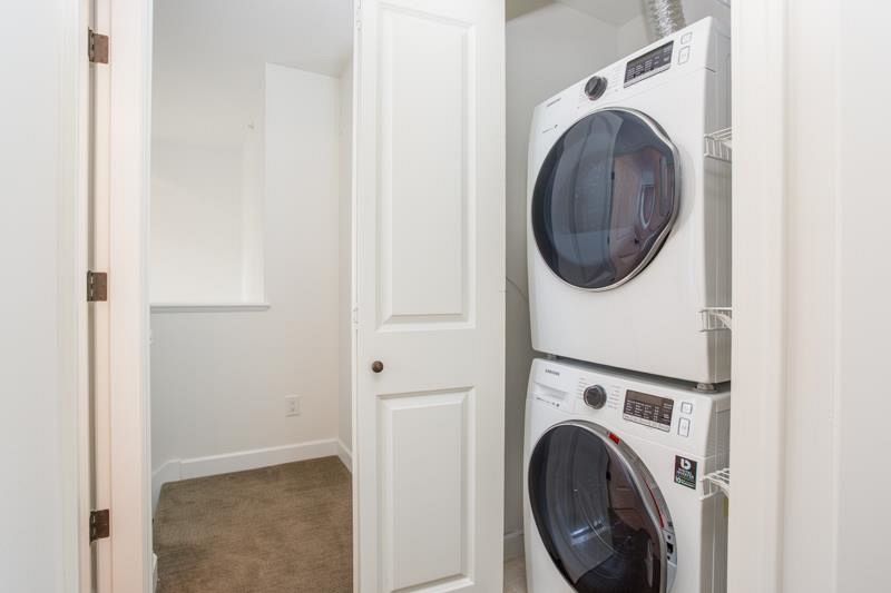 10 3150 Sunnyhurst Road North Vancouver, BC - 15